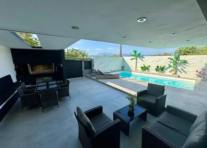 Elite Water House * 파트라