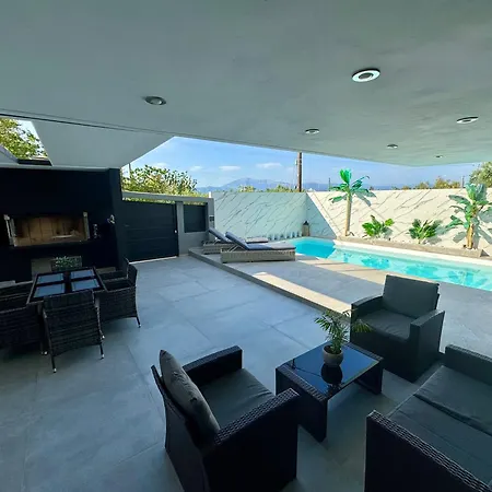 Elite Water House * باترا